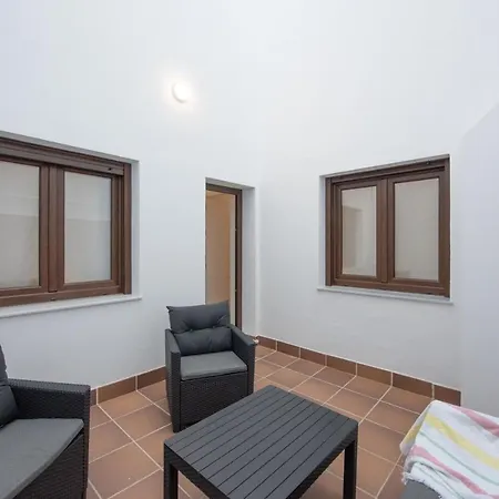 Santa Maria 15 *